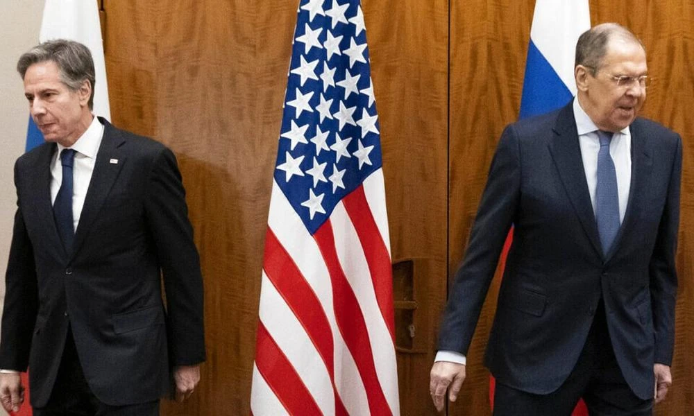 G20: Μπλίνκεν και Λαβρόφ σε μια σύντομη συνάντηση 10 λεπτών